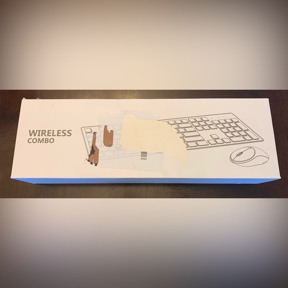 Wireless combo, keyboard and mouse. NIB. Open for photos only. - Picture 4 of 6